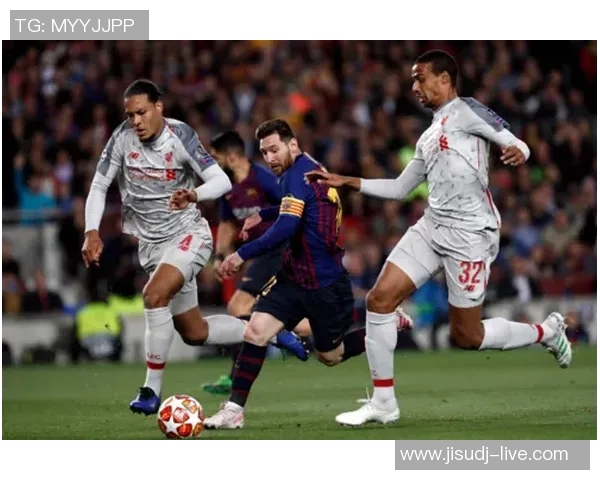 足总杯激战巴萨大胜利物浦红牌争议引发全场热议